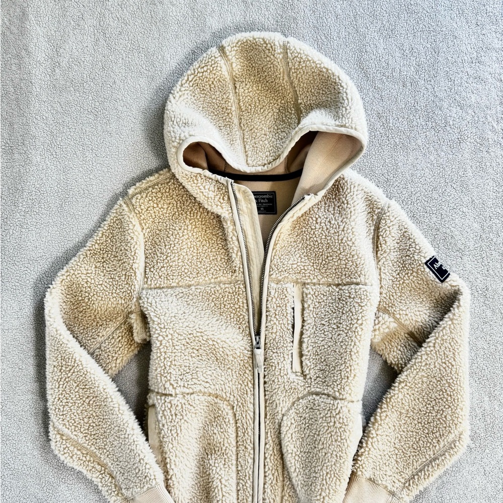 Abercrombie & Fitch Off-White Teddy Jacket